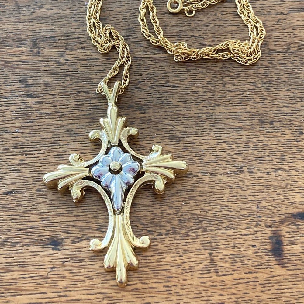 Vintage Juicy Couture Cross Necklace